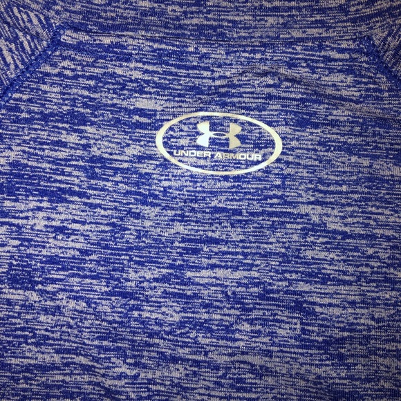 💙Under Armor heatgear womans workout shirt - Picture 3 of 4